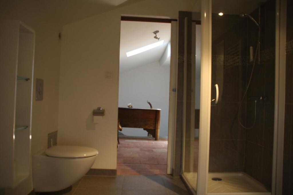 Bed and Breakfast Aux Pots Bleus Nissan-lez-Enserune Номер фото