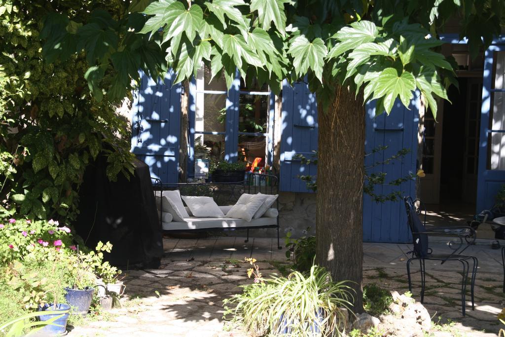 Bed and Breakfast Aux Pots Bleus Nissan-lez-Enserune Экстерьер фото